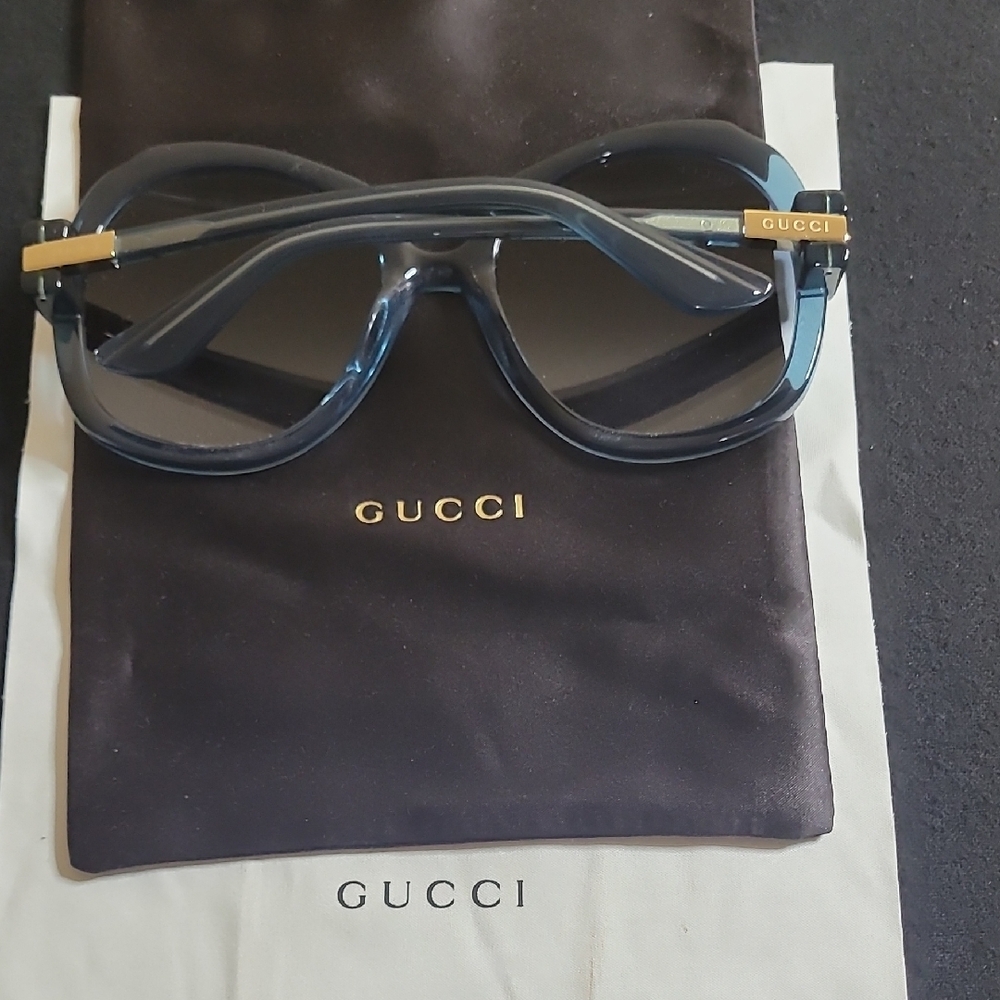 Gucci Dark Gray Women's Sunglasses - Picture 2 of 5